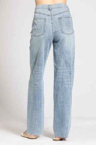 Apny - Feather Weight Wide Leg Jean