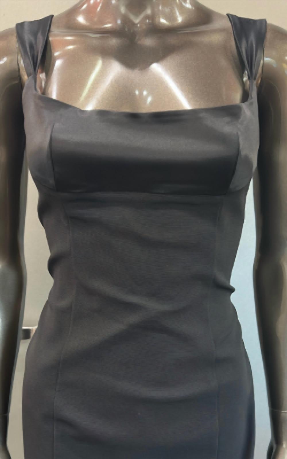 Bianca Nero - Women's Fitted dress