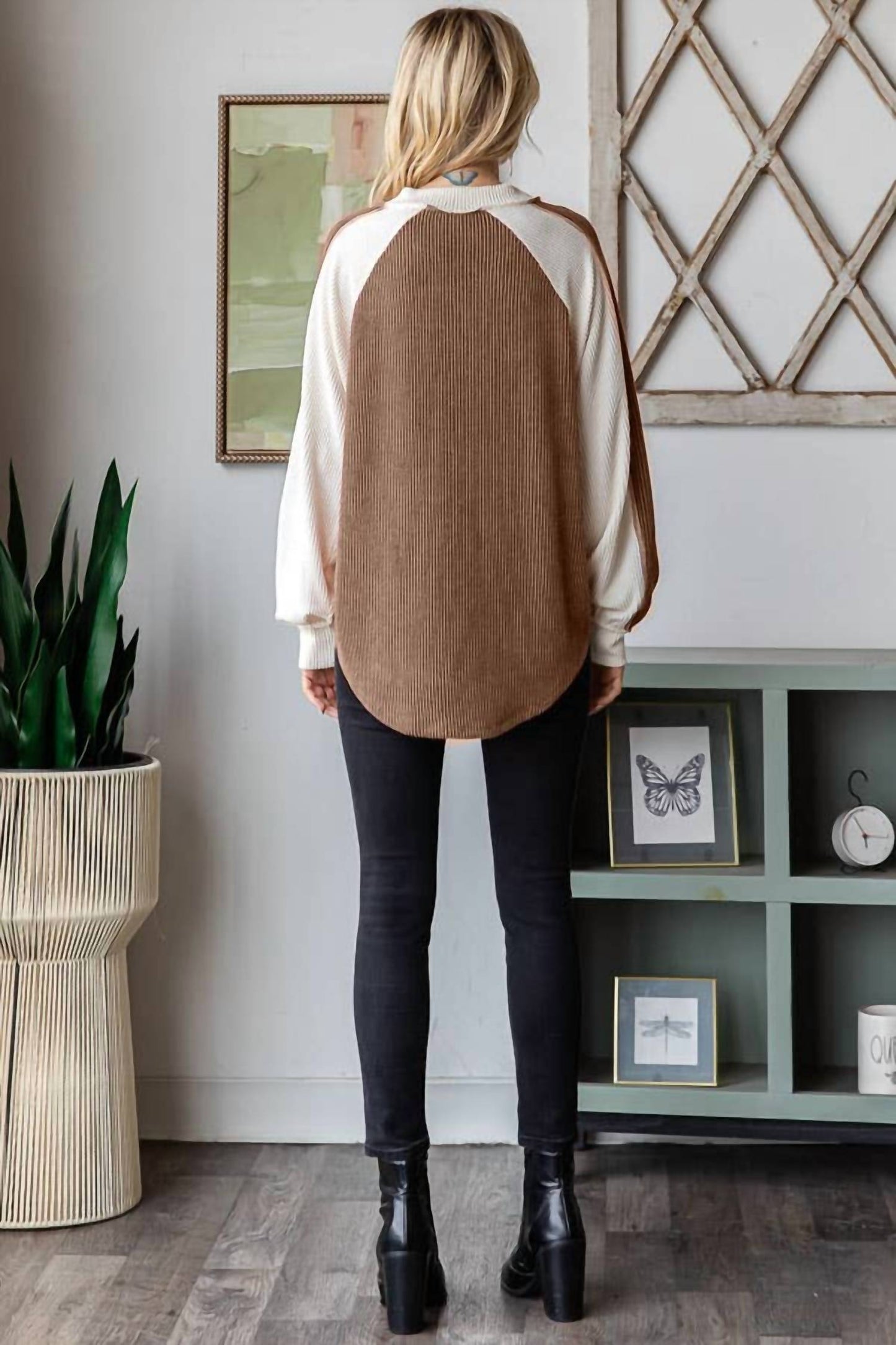 7Th Ray - Color Block Ribbed V-neck Top