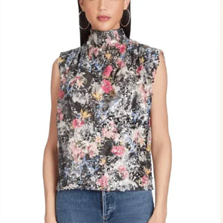 Amanda Uprichard - Middleton Top