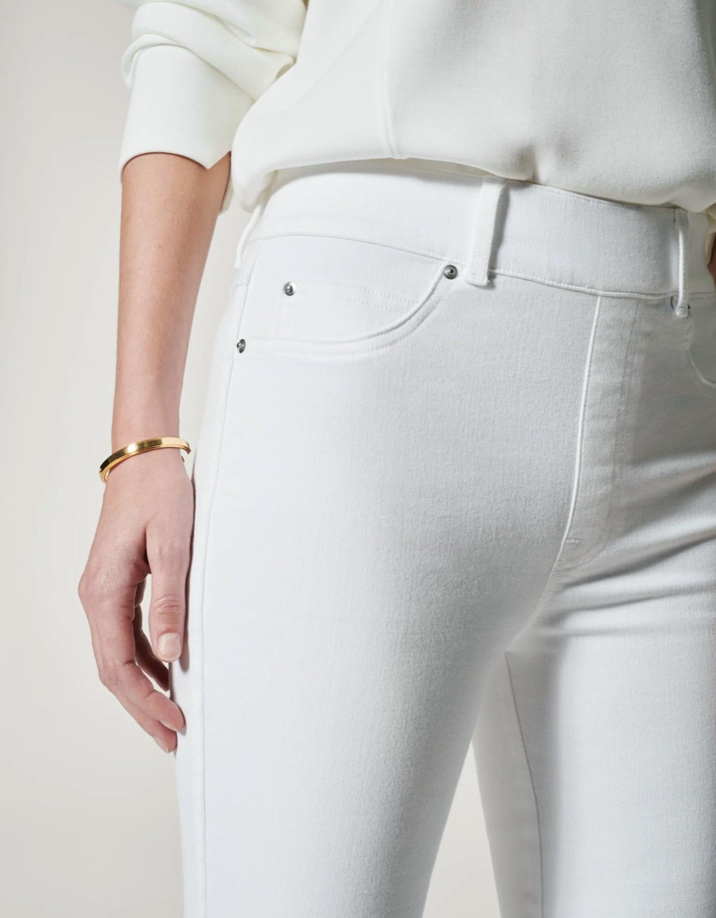 Spanx - Shape Everywear Flare Jeans