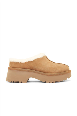 Ugg - New Heights Cozy Clog