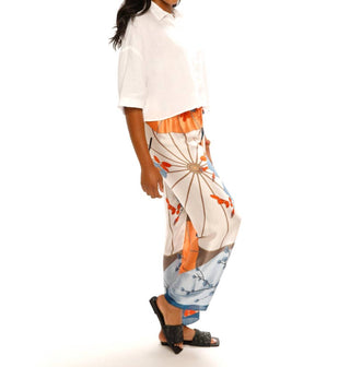 Paparazzi - Satin Scarf Print Pull-on Pant