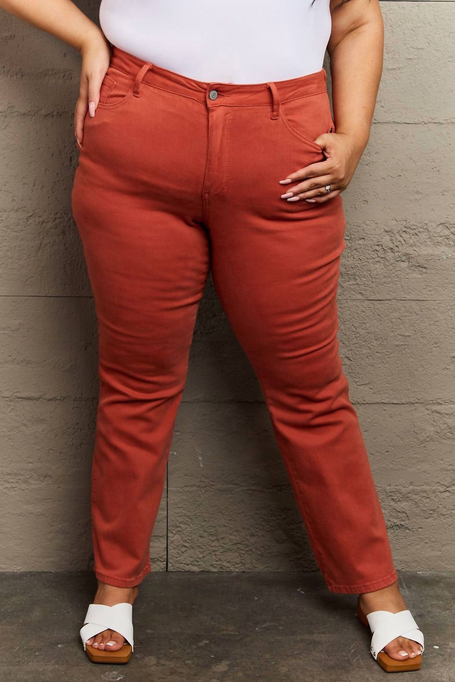Judy Blue - Olivia Full Size Mid Rise Slim Bootcut Jeans