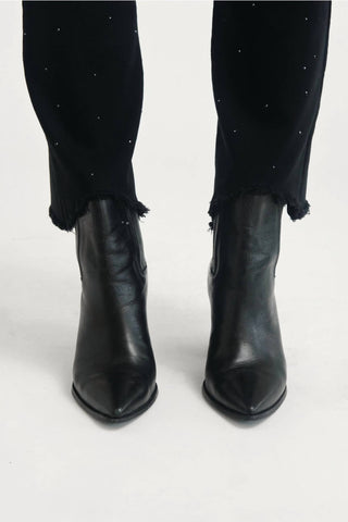 1822 Denim - Demi Bootcut Jean With Crystals