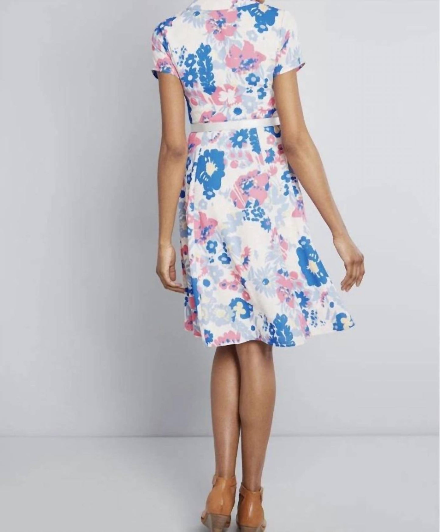 Modcloth - Retro Floral Fit & Flare Midi Shirt Dress
