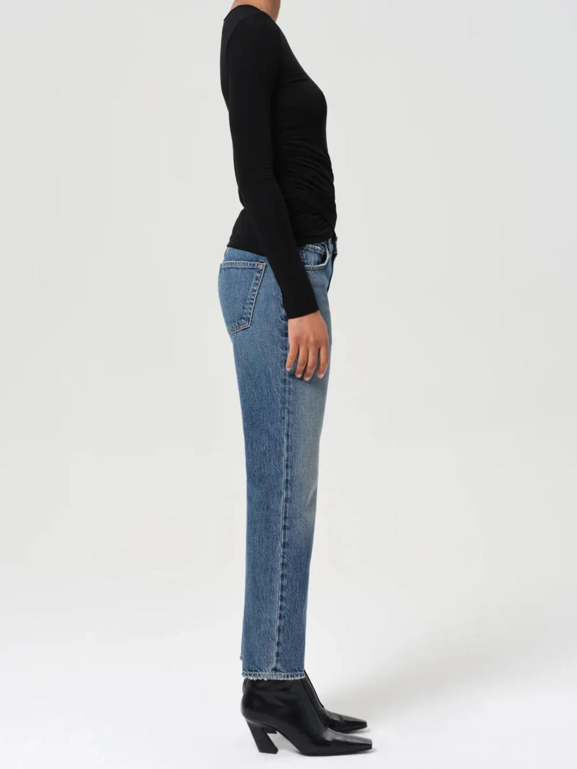 agolde-valen-mid-rise-jeans-1