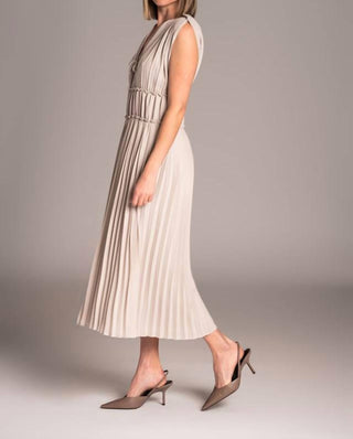 Beatrice .B - Pleated Sleeveless Dress