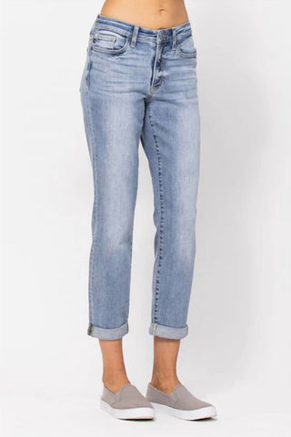 Judy Blue - Mid Rise Boyfriend Jeans