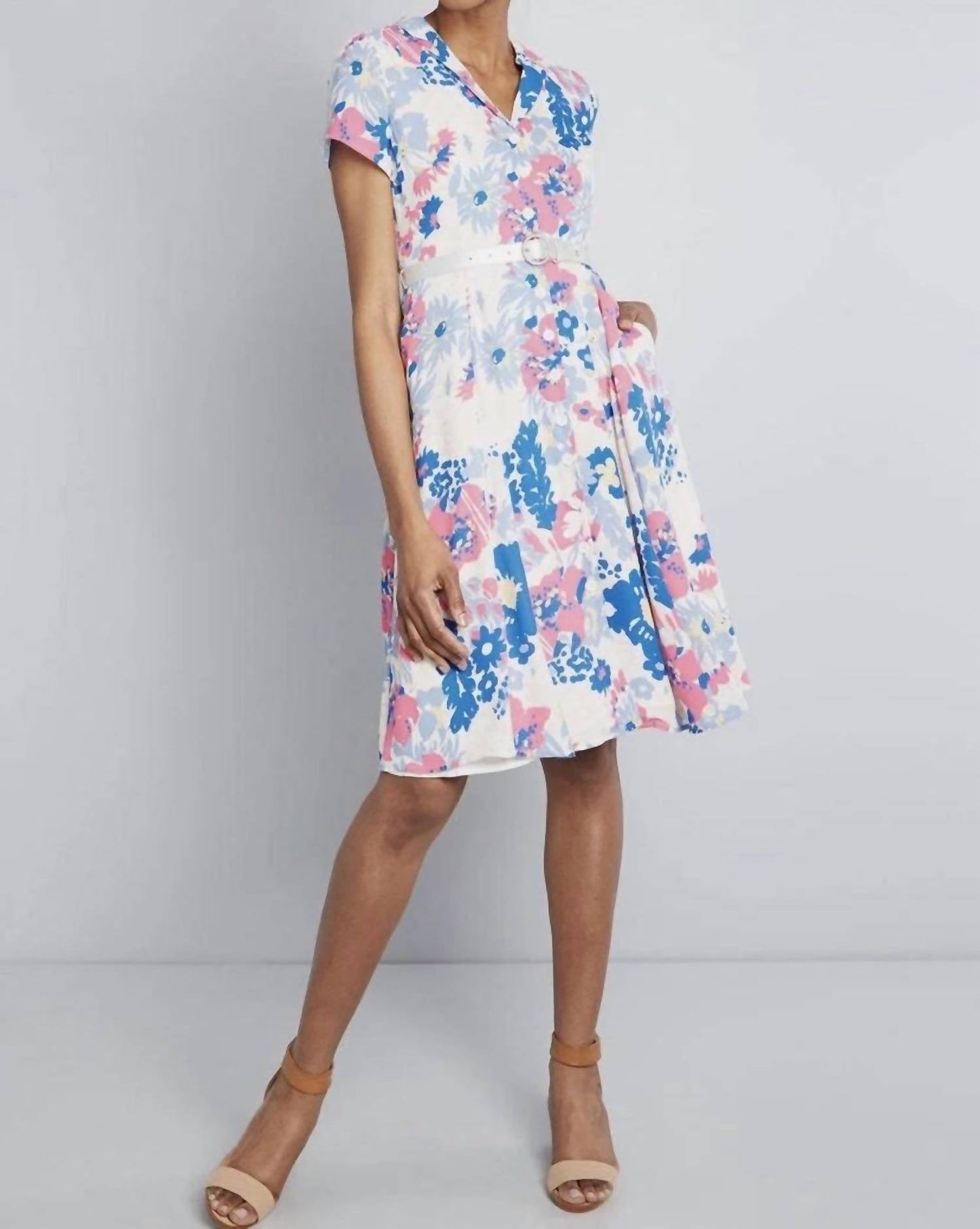 Modcloth - Retro Floral Fit & Flare Midi Shirt Dress