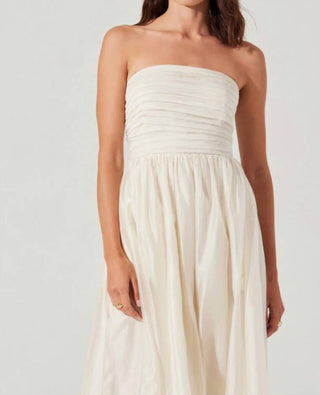 Astr - Aneesha Midi Dress