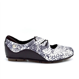 Chelsea Jones - Women's Vibe Slip-on Flat Shoes