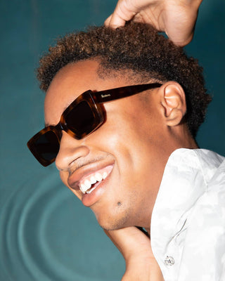 Illesteva - Wilson Sunglasses