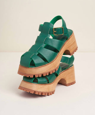 Charlotte Stone - Women's Roddy Fisherman Clogs