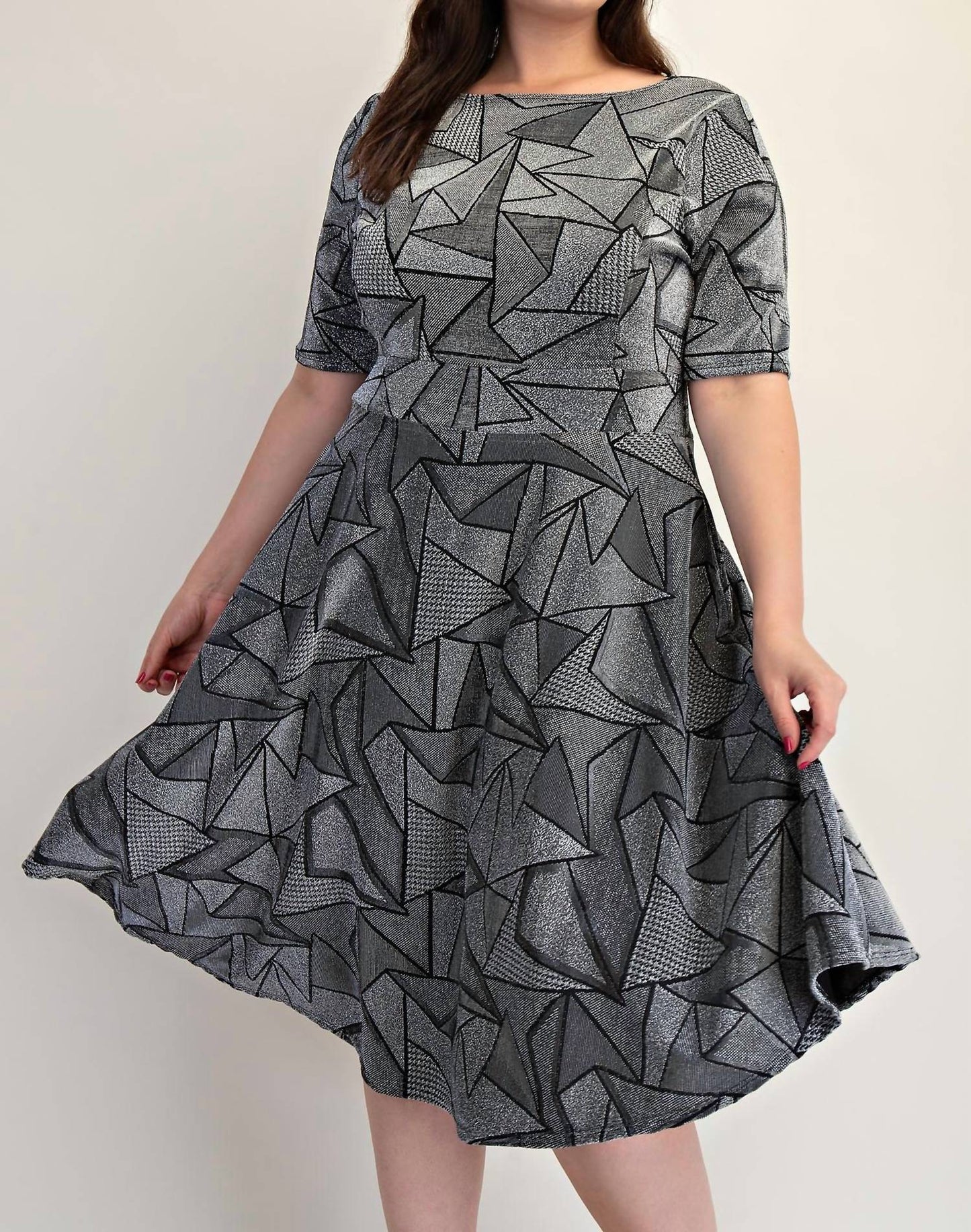 The Curve La - Plus Size Lurex Knit Short Sleeve Midi Dress With Pockets