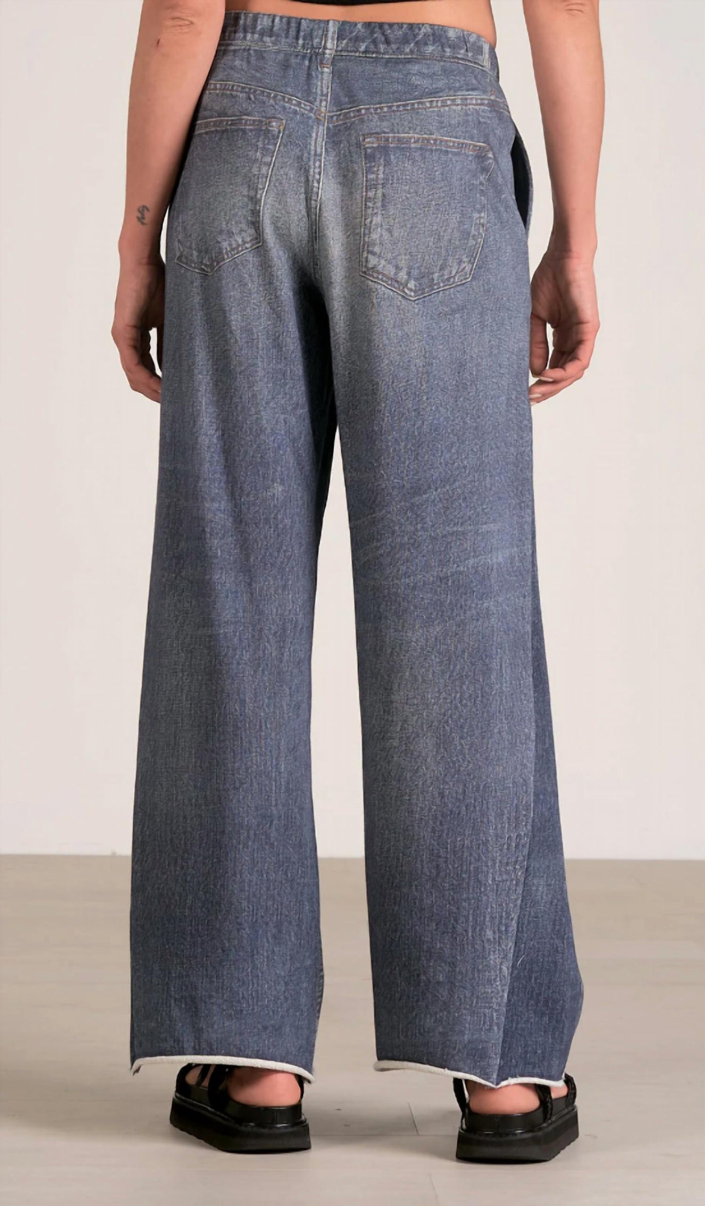 Elan - Amber Sweatpant Jeans