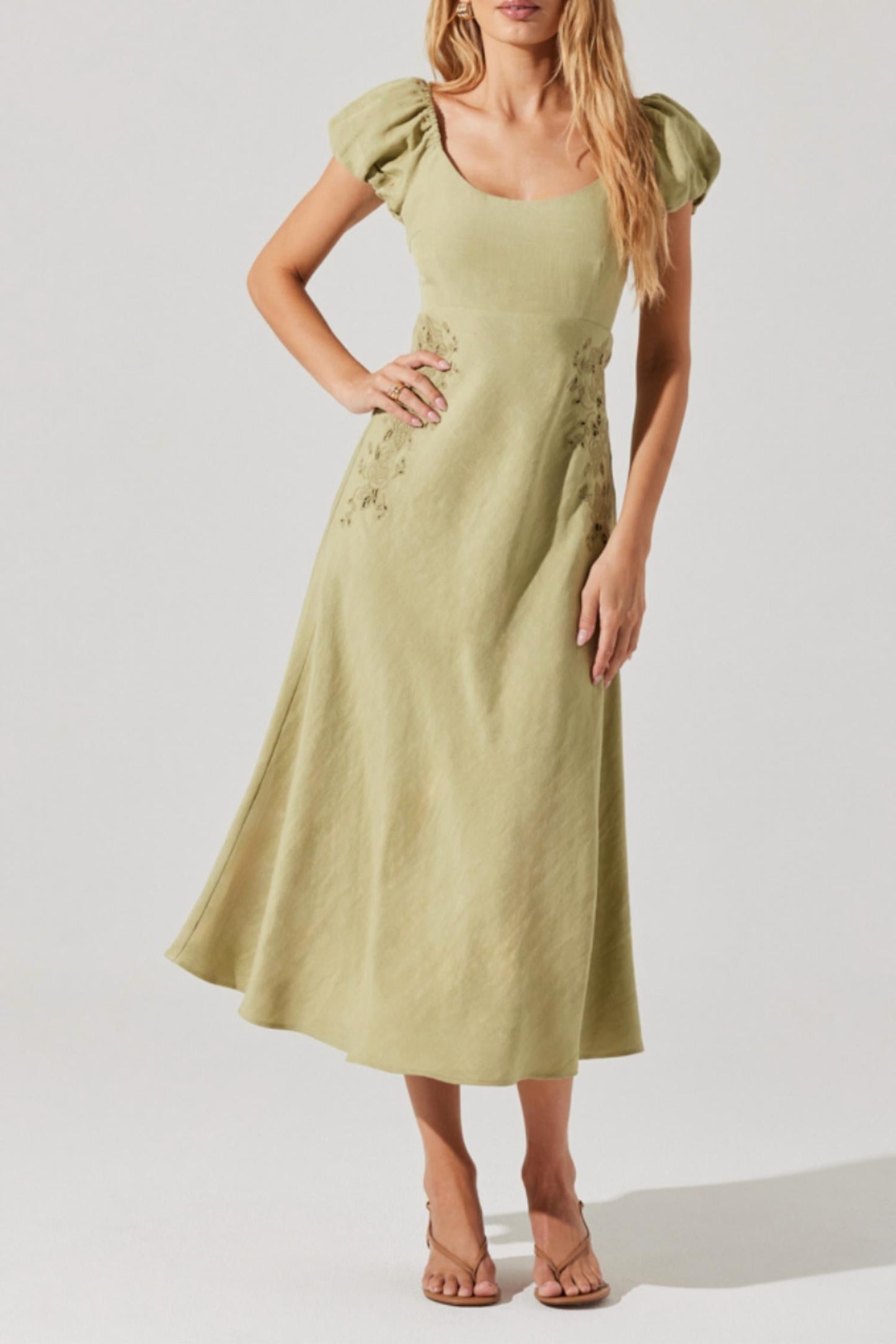 Astr - Women's Leocadia Dress