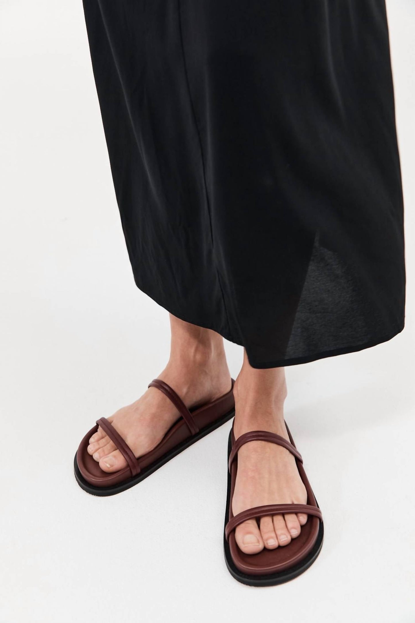 St. Agni - Women's Fine Double Strap Slide