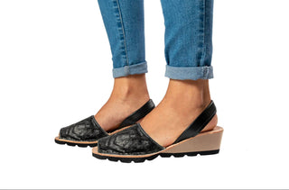 Numa By Spanians - Women's Fabric Wedge Sandals Narrow