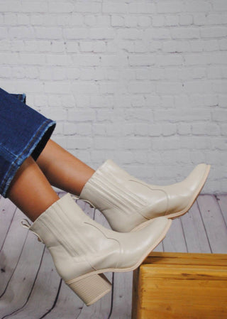 Dirty Laundry - Women's U SEE Bootie