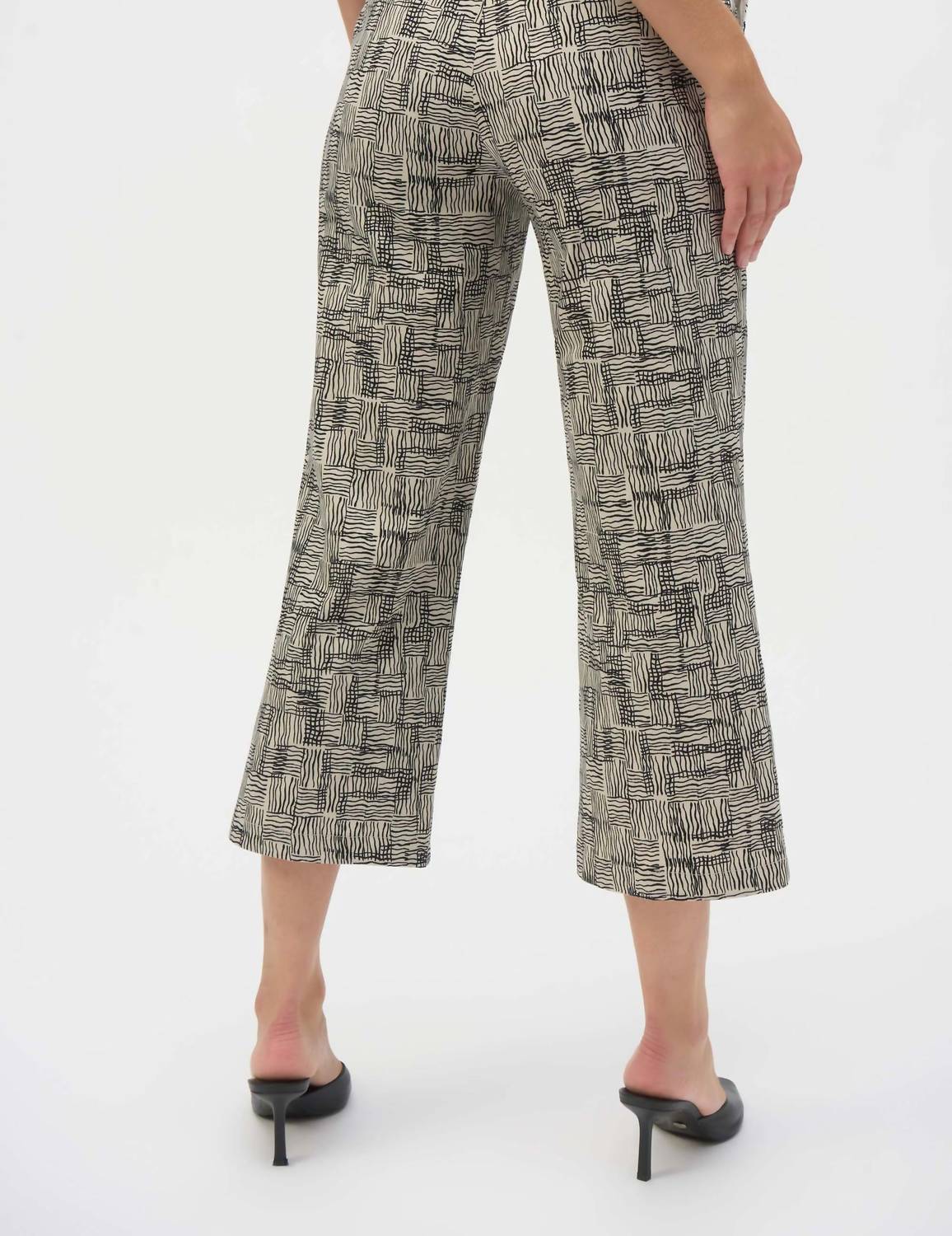 Joseph Ribkoff - Geometric Scribbles Pull On Culotte Pants