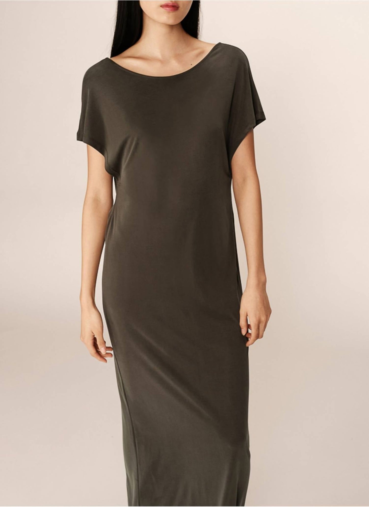 Grace & Mila - V-neck At The Back Peace Maxi Dress