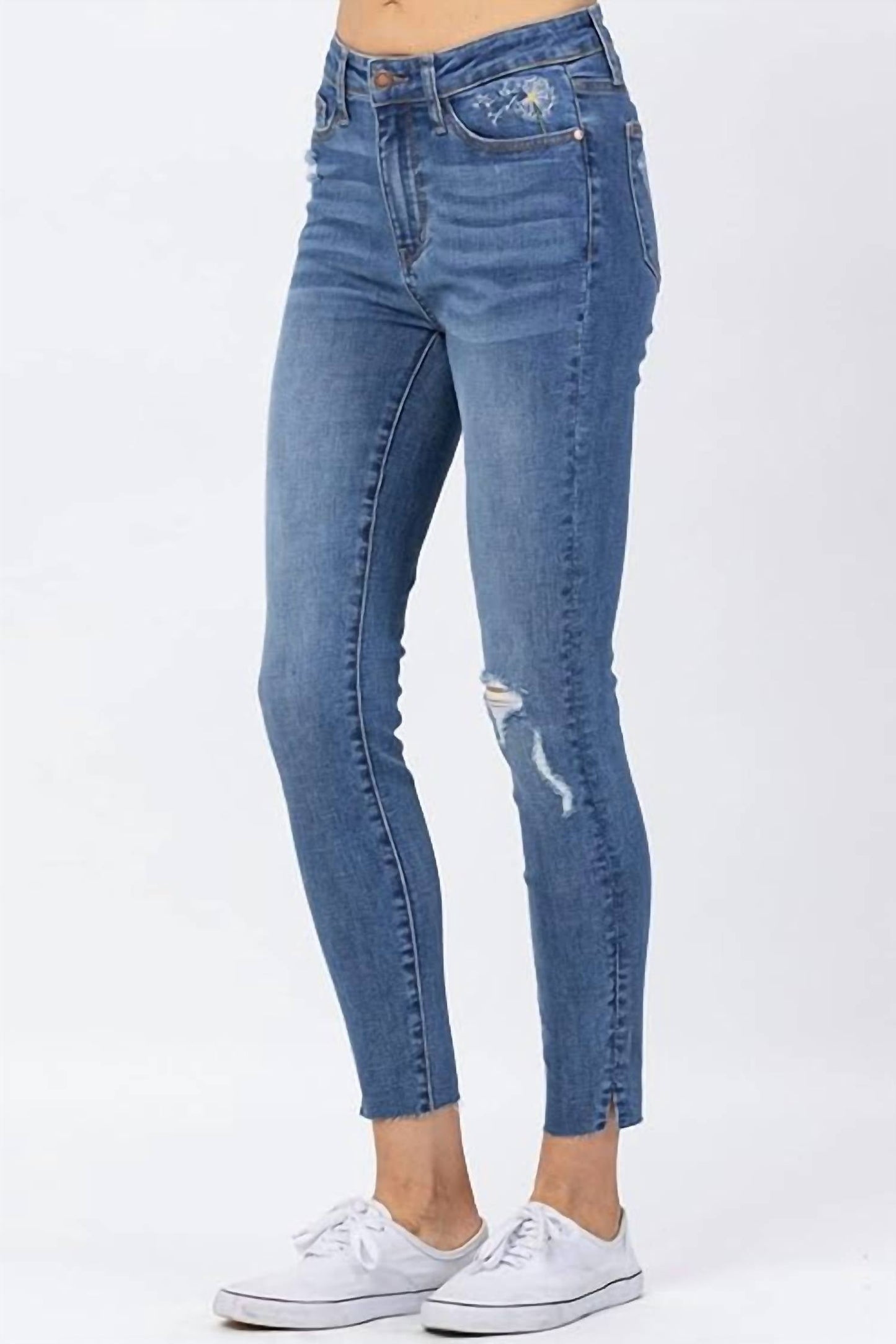 Judy Blue - Hi-waisted Dandelion Embroidery Skinny Jeans