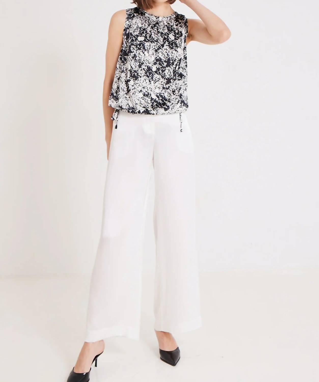 Go By Go Silk - Luxe Draw Me In Top