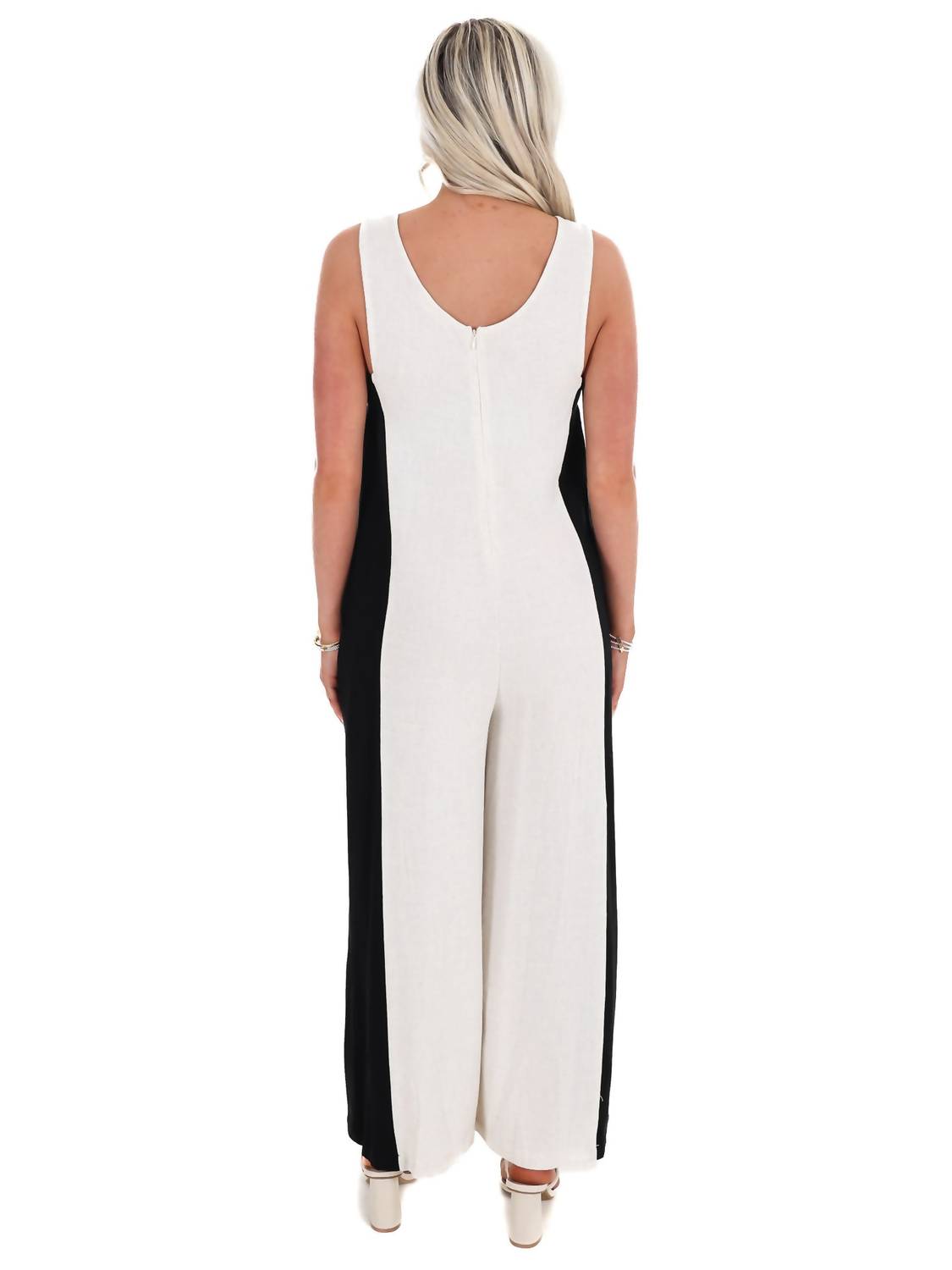 Illa Illa - Here's the Thing Linen Jumpsuit
