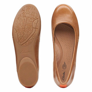 Clarks - Women's Canebay Plain Ballet Flat