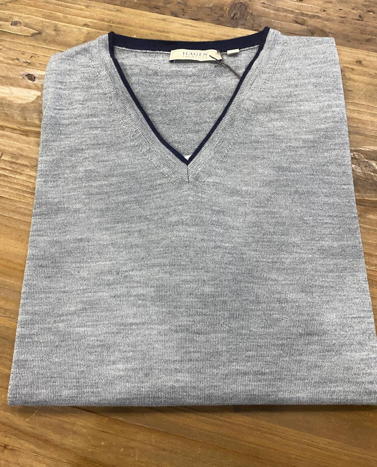 Hagen Carmel - V-neck Sweater