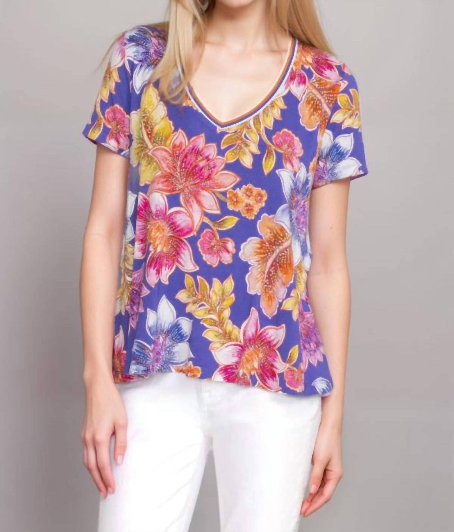 Johnny Was - The Janie Favorite Short Sleeve V-neck Swing Tee - Plus