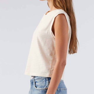 Amo - Sleveless Babe Tee