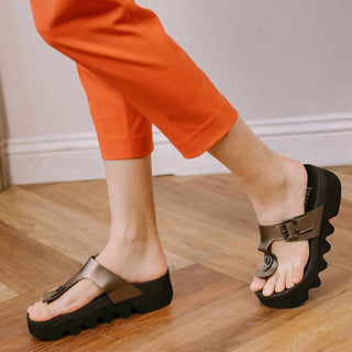 Bussola - Women's Cassia Capri Flip-flops