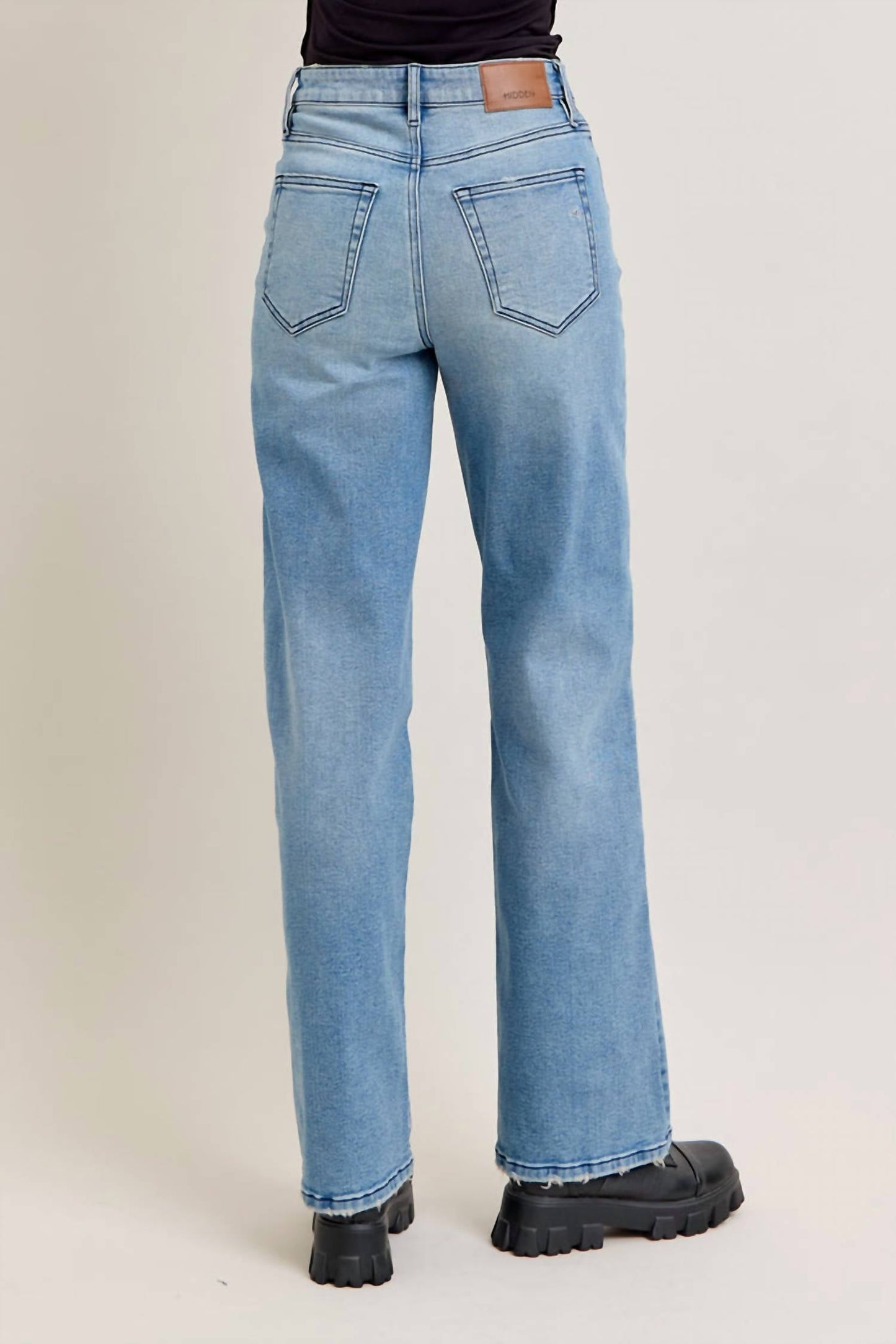 Hidden - Medium Wash Curved Seam Stretch Dad Jean