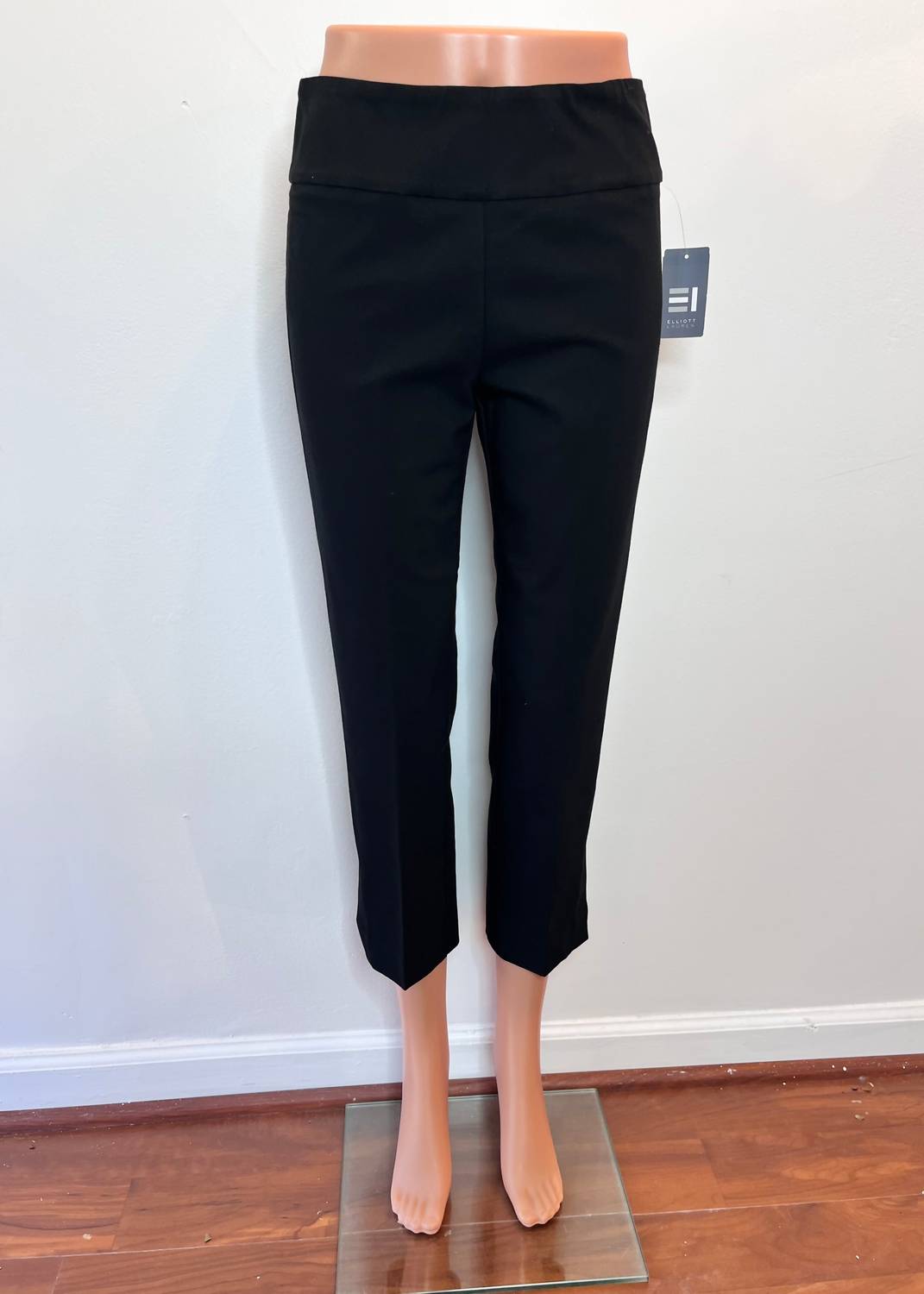Elliott Lauren - Women's Crop Pant
