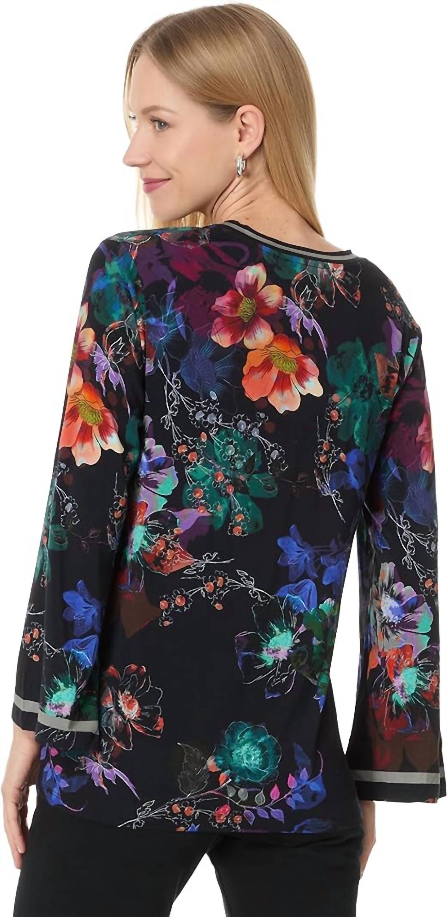 Johnny Was - Janie Favorite V-neck Kimono Sleeve Tee