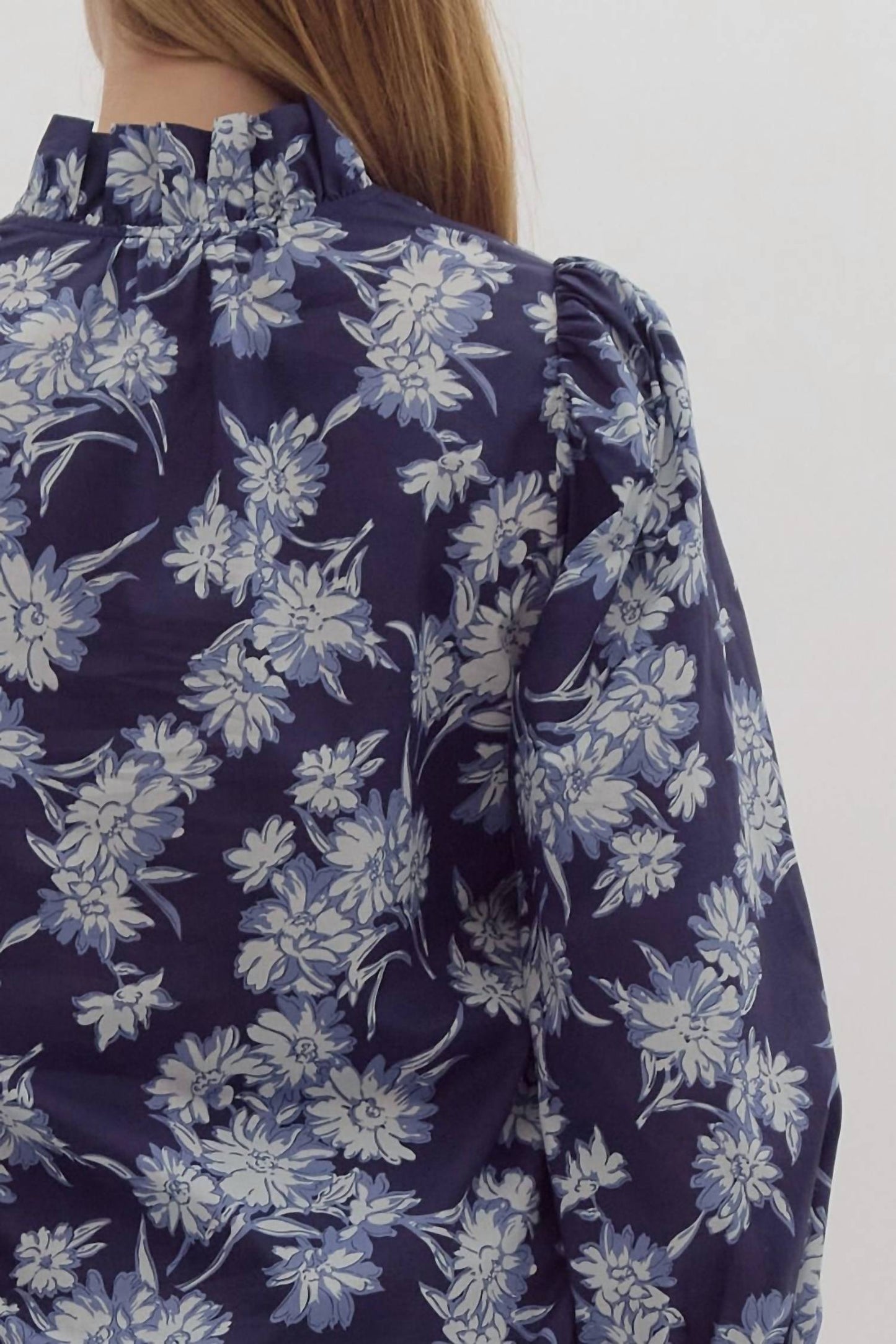 Entro - Ruffled Neck Floral Top