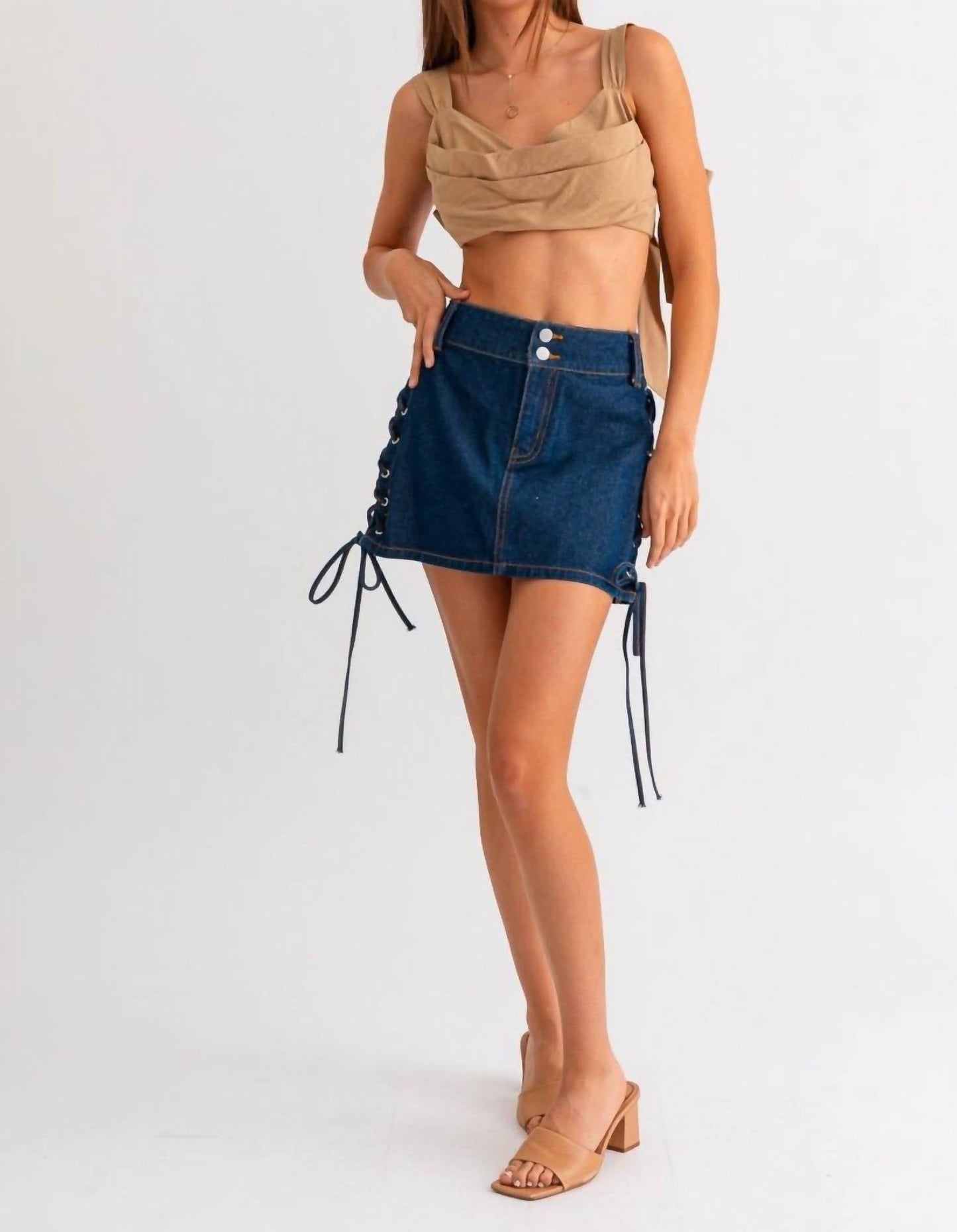 Le Lis - Mini Skirt With Bow Tie Detail