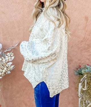 And The Why - Leopard Printed Balloon Sleeve Pullover Sweater