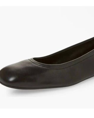 Stuart Weitzman - Women's Classic Leather Ballet Flats