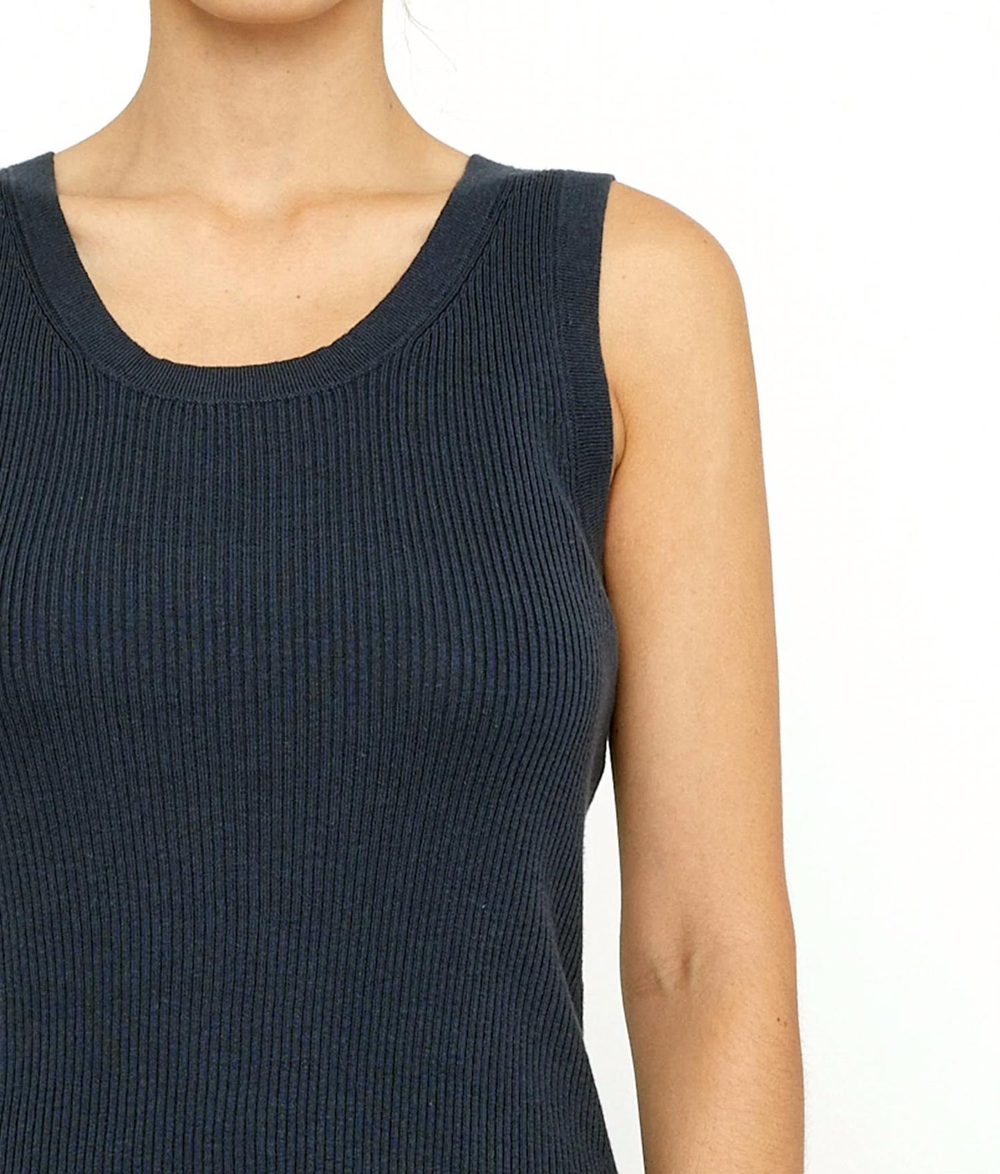 7115 By Szeki - Linen Scoop Neck Knit Tank Top