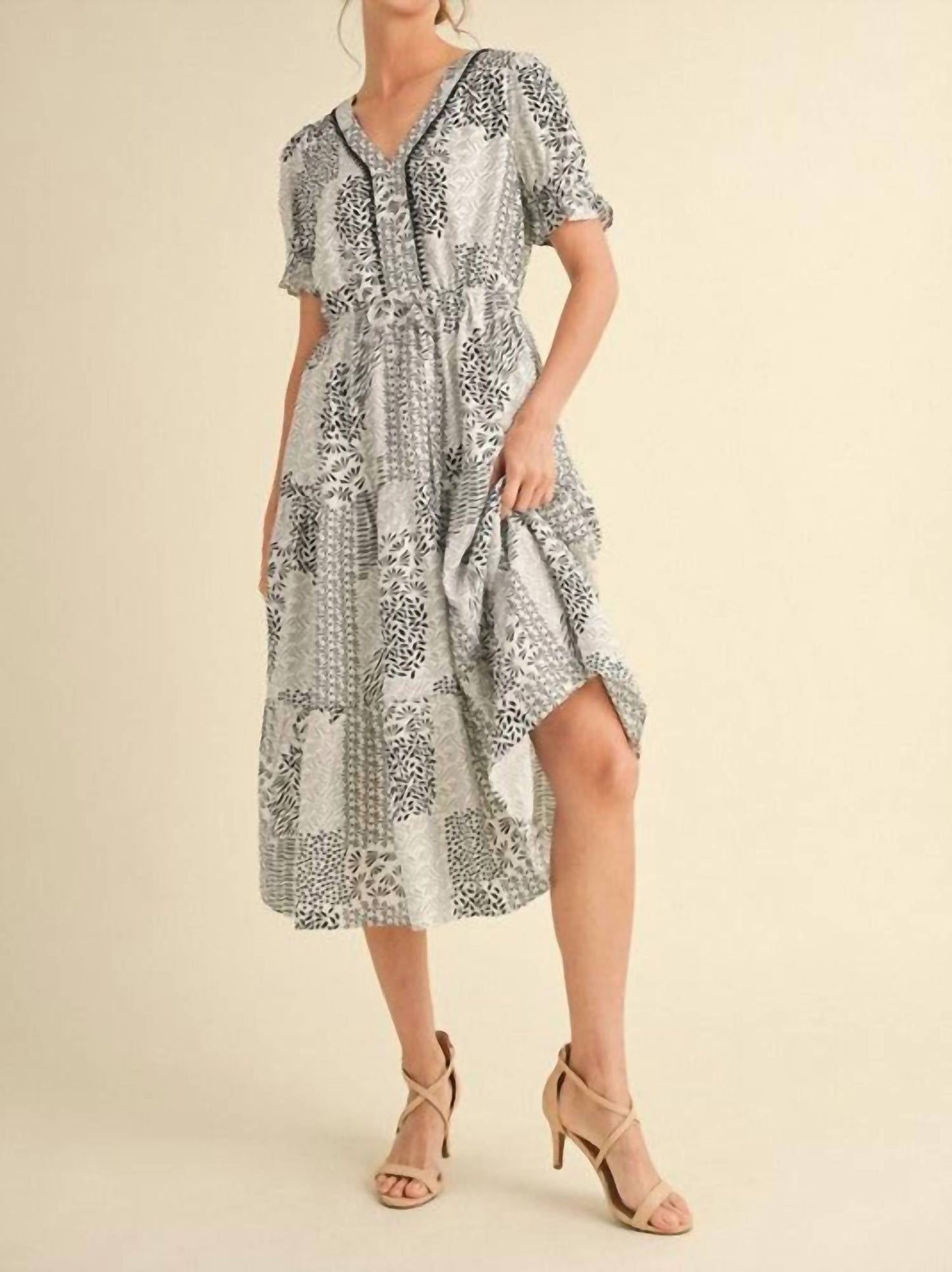 Jodifl - Drawstring Midi Dress