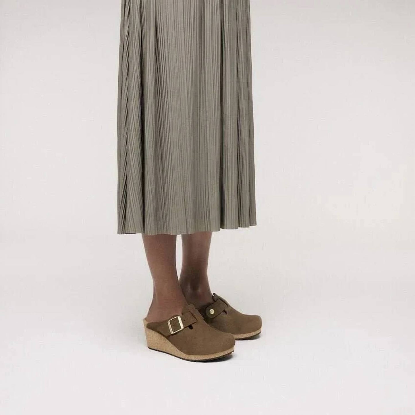 Birkenstock - Women's Fanny Round Toe Wedge