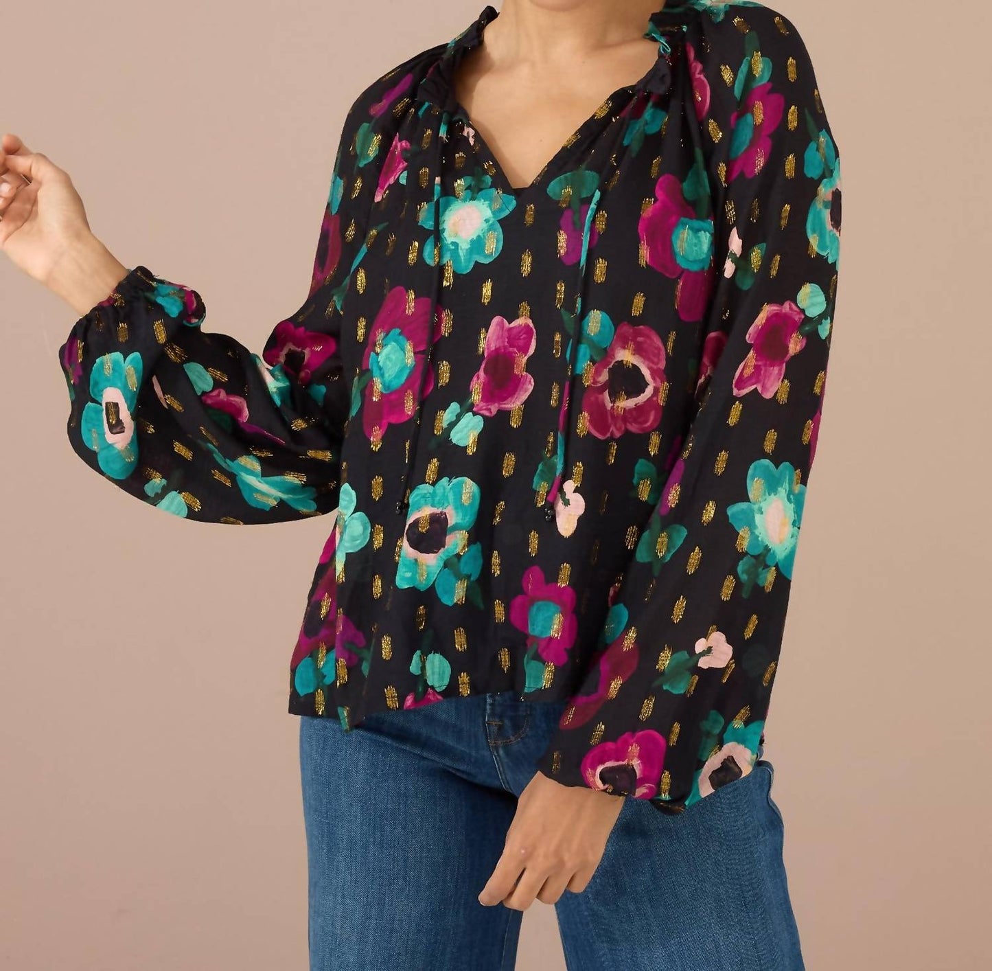 Alivia - Ashley V-neck Top