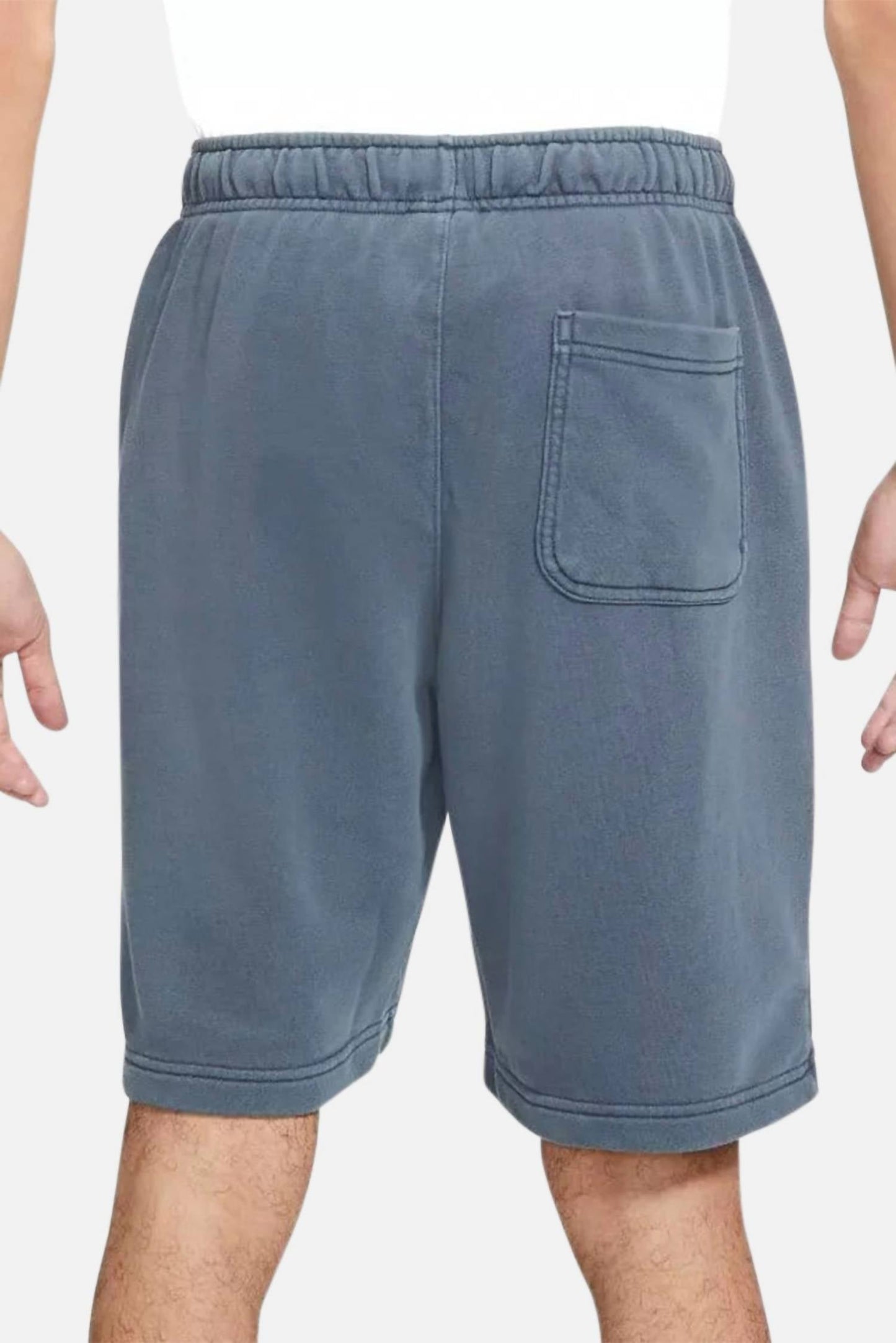 Nike - Men's Sportswear Essential Short