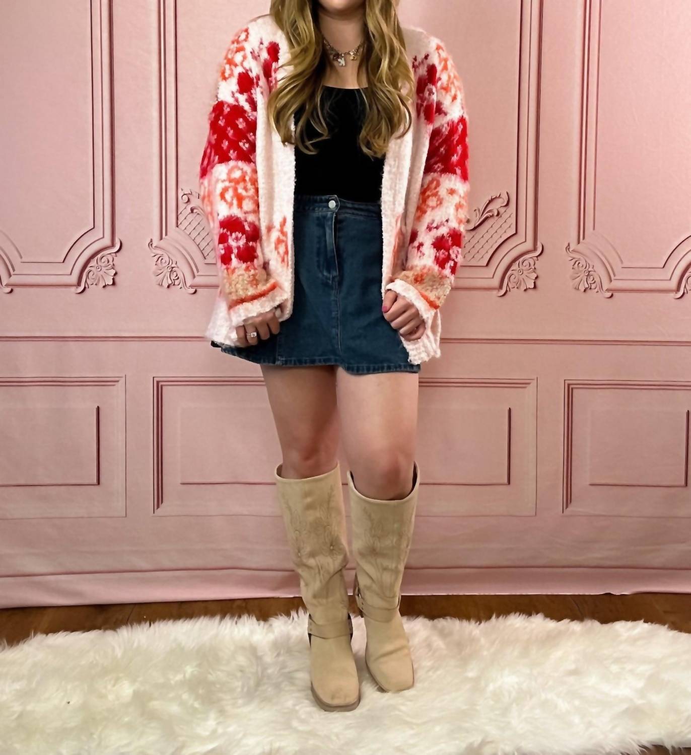 &Merci - Oversized Fuzzy Floral Cardigan
