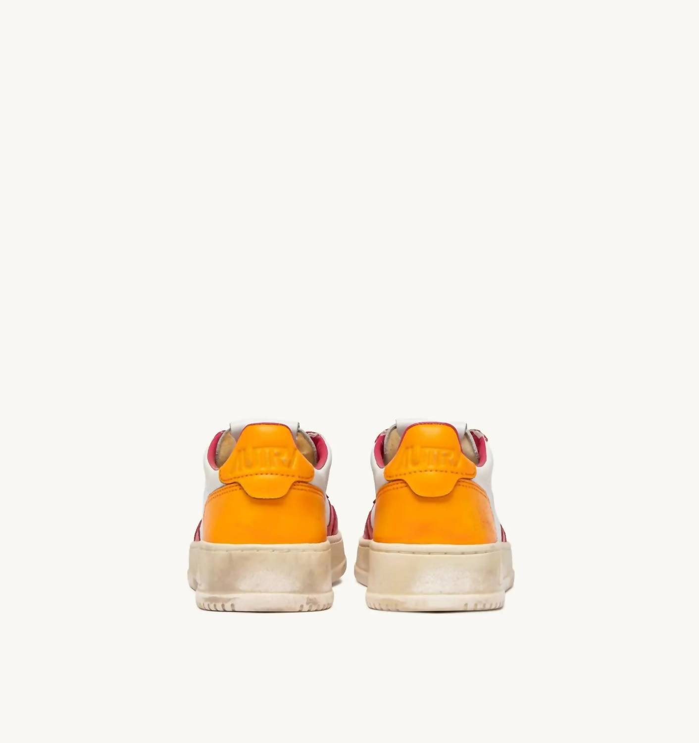 Autry - Women's MEDALIST SUPER VINTAGE LOW SNEAKERS