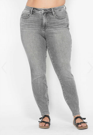 Judy Blue - Shield Pocket Skinny Jean