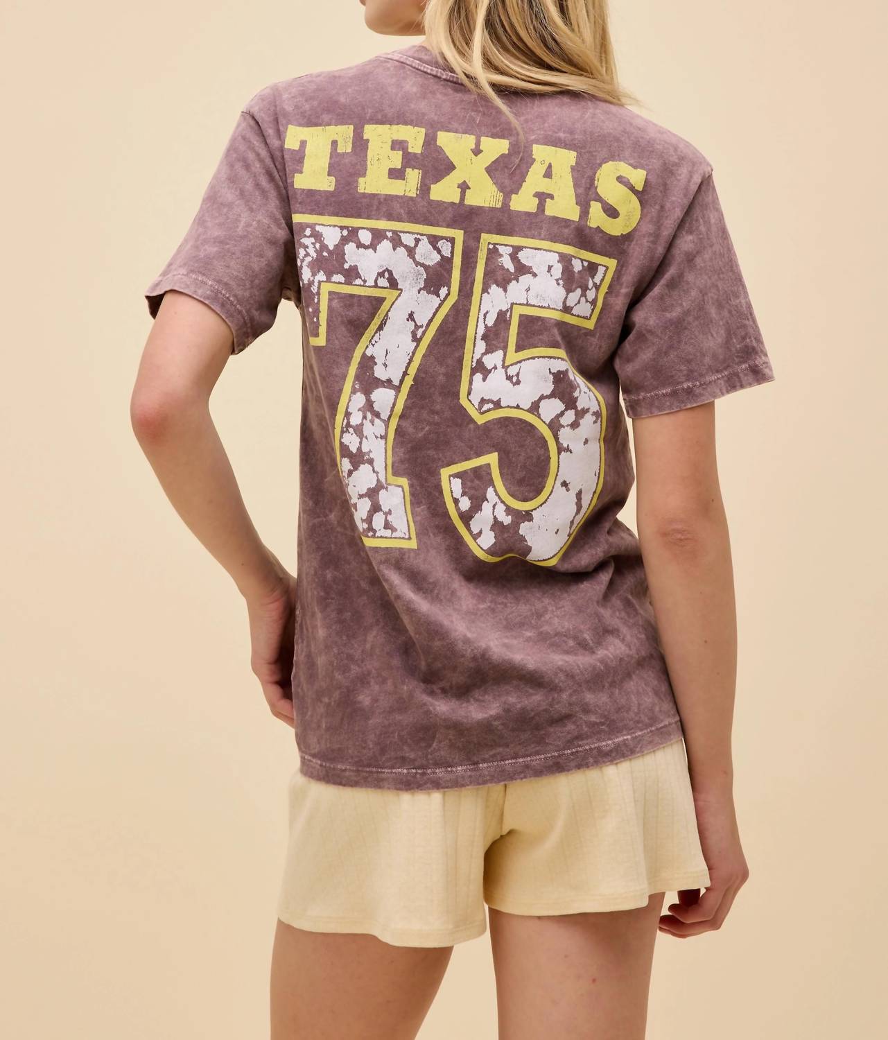 Daydreamer - Willie Nelson Red Headed Stranger Weekend Tee